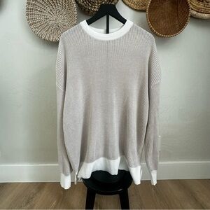 Zeagoo Cream and White Crewneck Sweater Layered Design. XXL